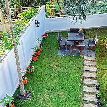 Auriflex House Panzió Krabi town Kültér fotó