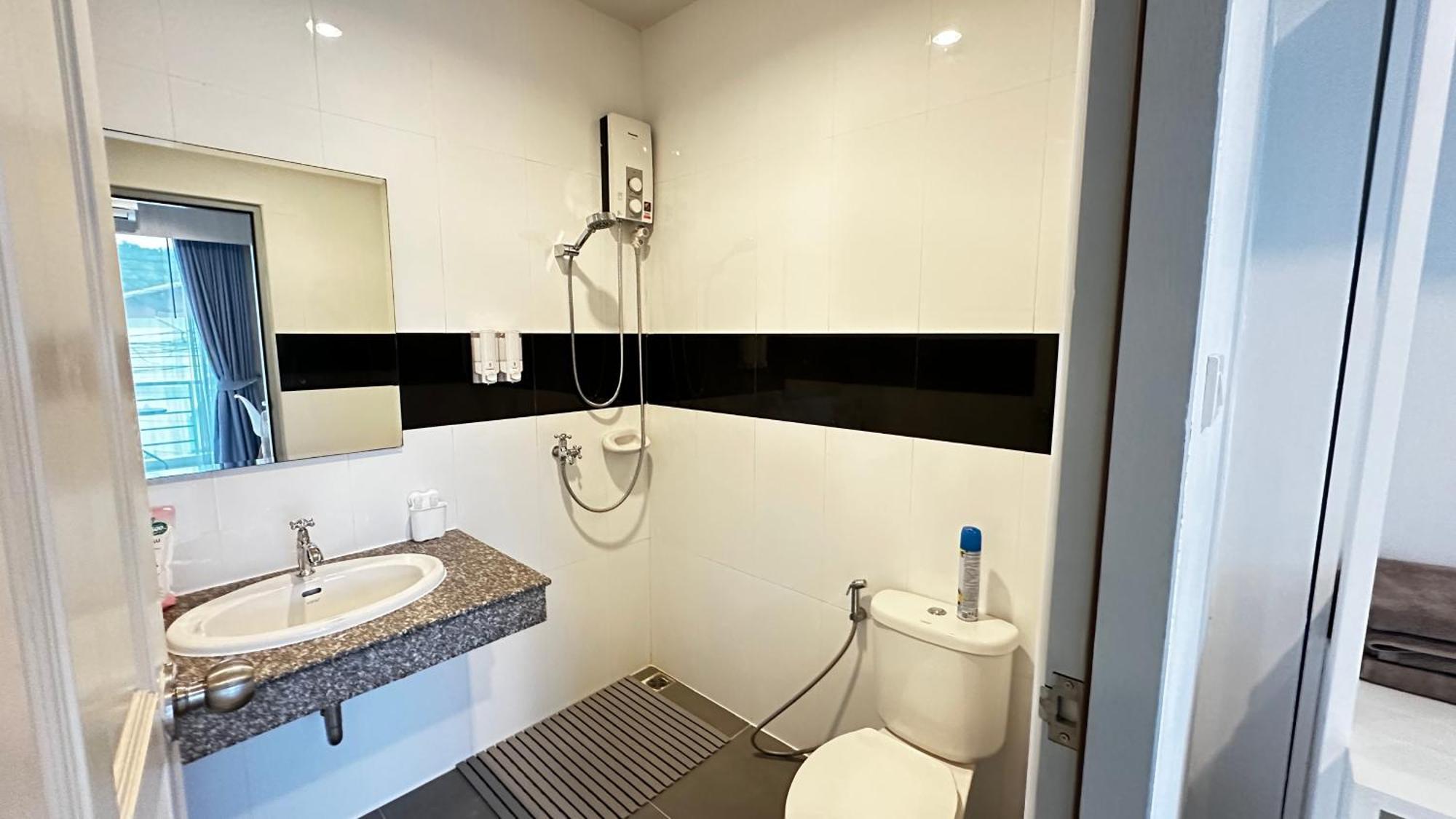 Auriflex House Panzió Krabi town Kültér fotó
